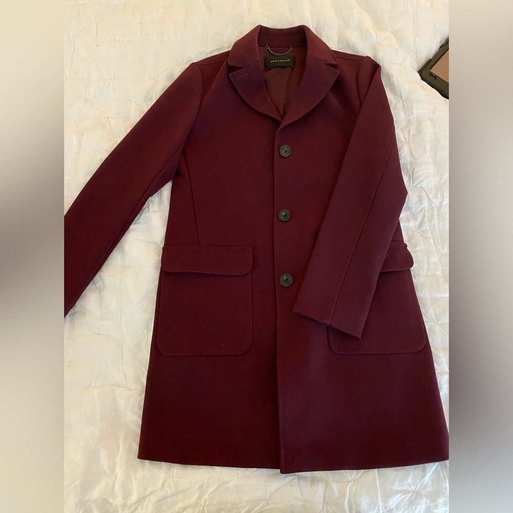Ann Taylor small Burgandy coat